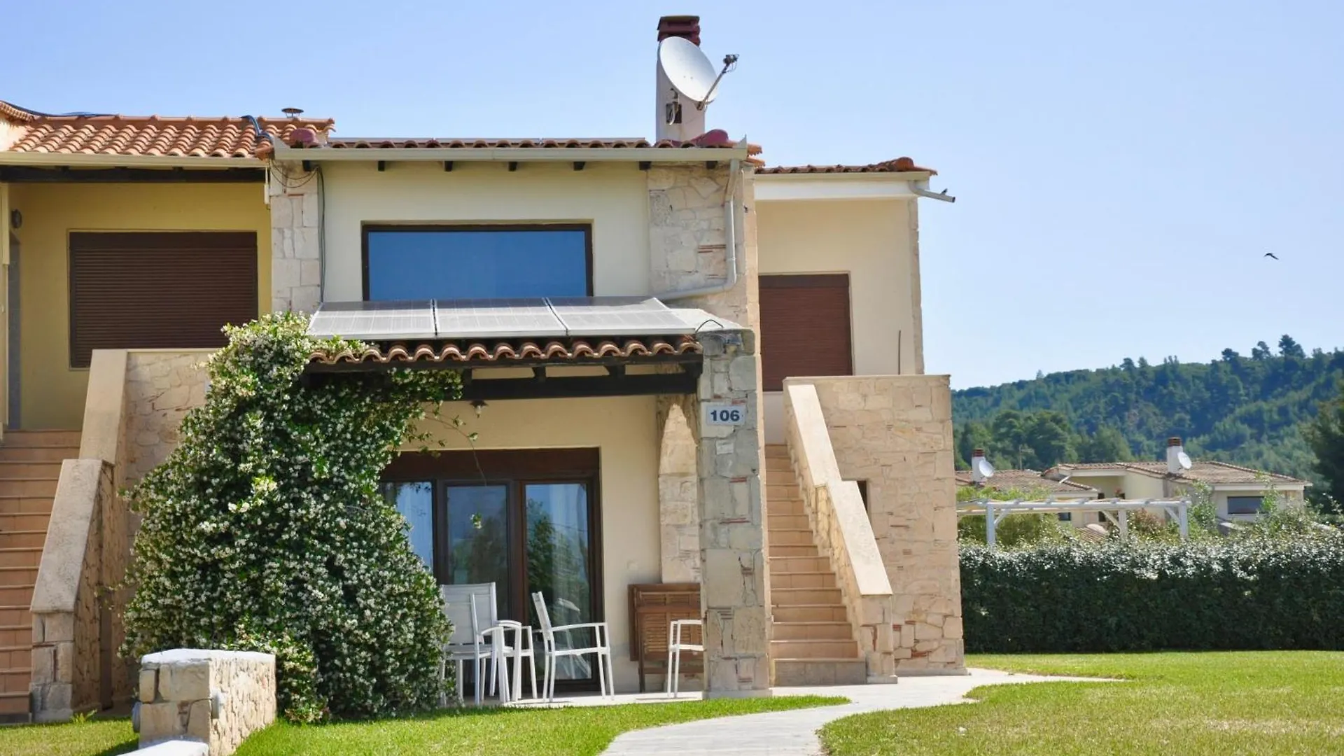 Stigmes Villas & Suites Nea Skioni Greece